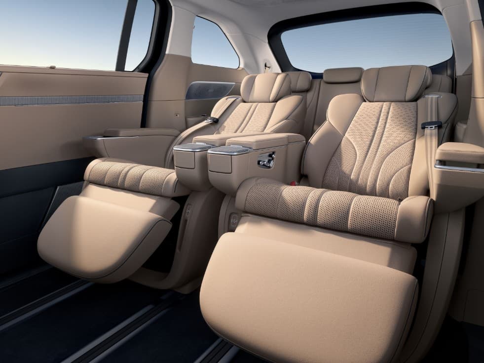 Zero-Gravity Massage Seats