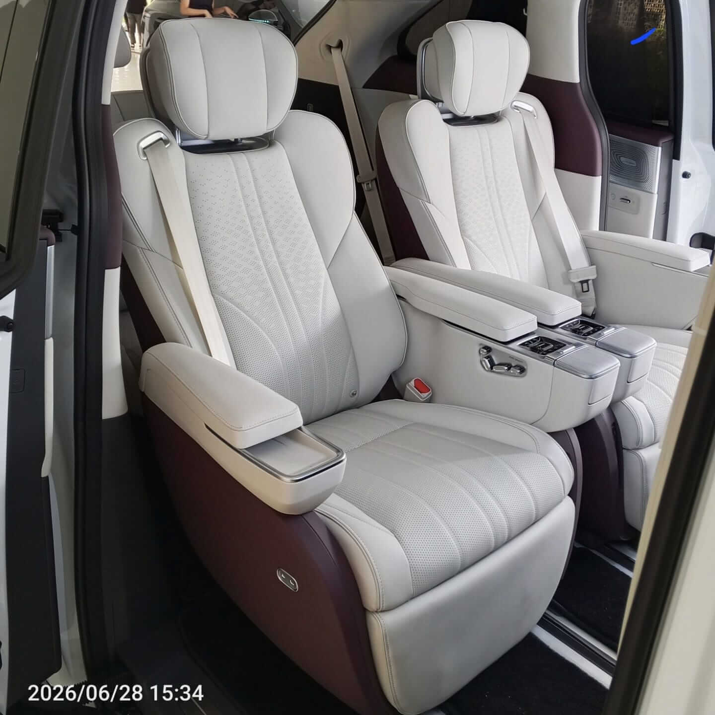 All New XPENG X9 Pro foto 13